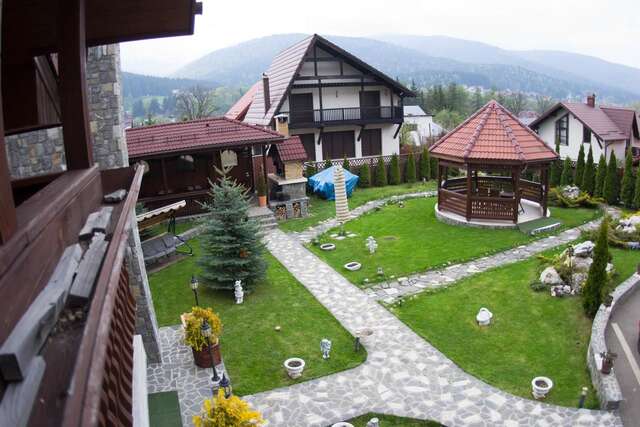 Гостевой дом Pension Casa Sara Буштени-10