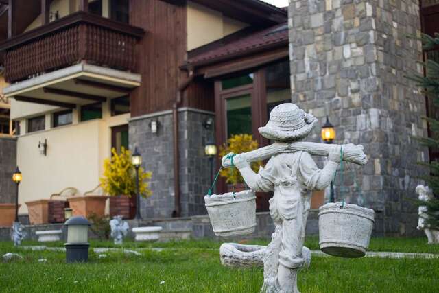 Гостевой дом Pension Casa Sara Буштени-11
